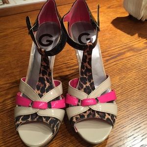 Guess scrappy nude leopard pink heel