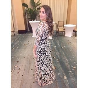 Meet your Posher, Zenah