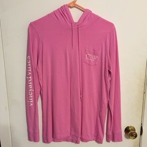 Vineyard Vines long-sleeved shirt with hood