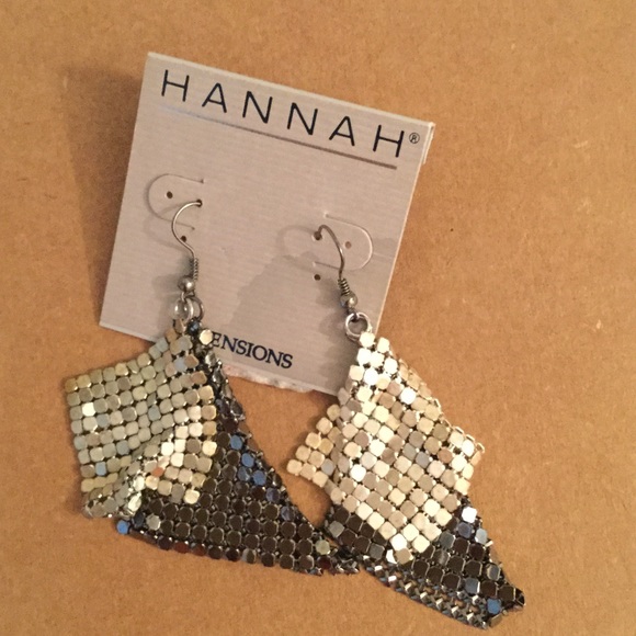 Dangle earrings - Picture 2 of 3