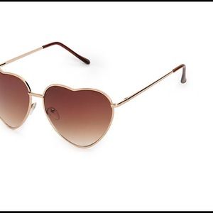 Heart shaped shades❤️😎
