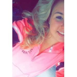 Meet your Posher, Claire