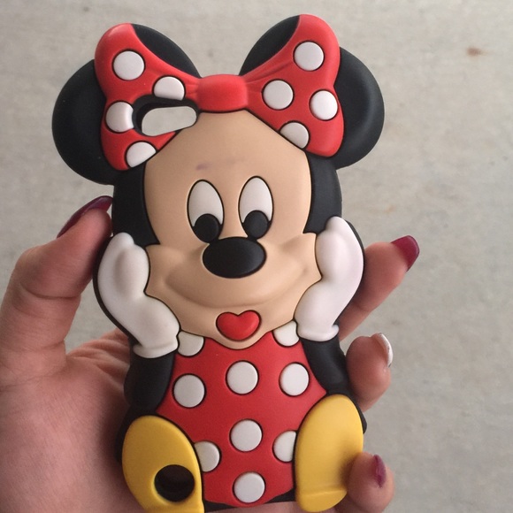 MINNIE MOUSE IPOD 5 CASE