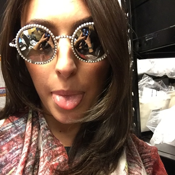 Meet your Posher, Jennifer