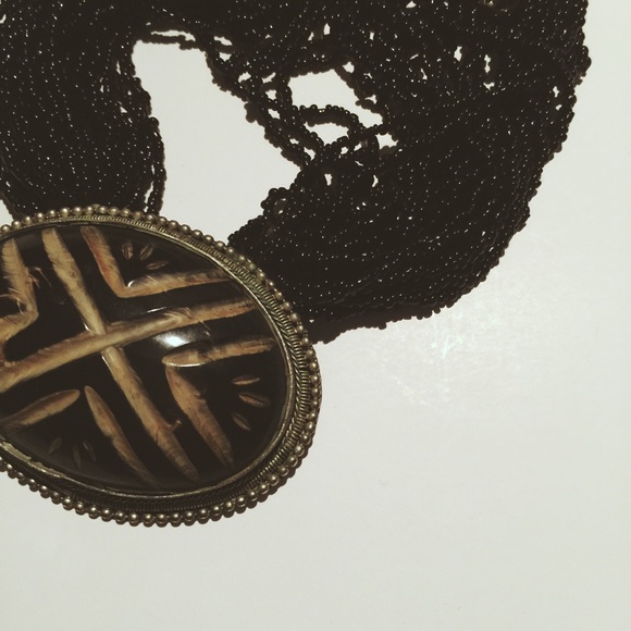 Jewelry - • t r i b a l // b e a d e d • n e c k l a c e •