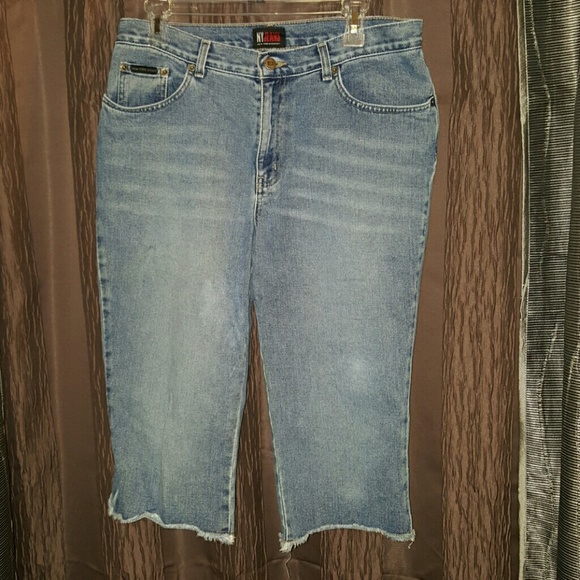 NY jeans shorts size 10