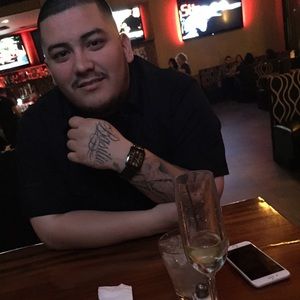 Meet your Posher, Alex