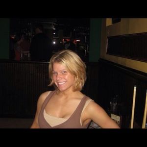 Meet your Posher, Jennifer