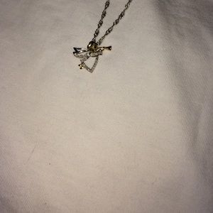 A angel necklace
