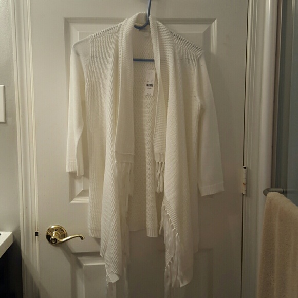 BRAND NEW! White fringe cardigan
