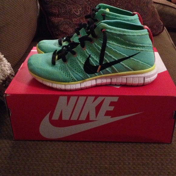 Nike Free Flyknit