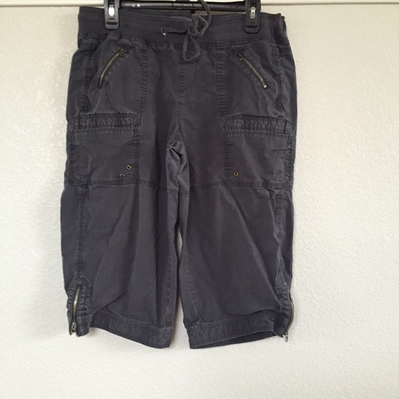 💢Clearance💢 Gray Canvas Military Shorts by Apt 9