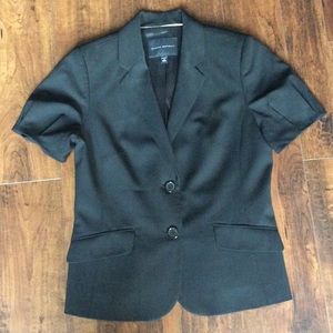 Short sleeve BR black blazer