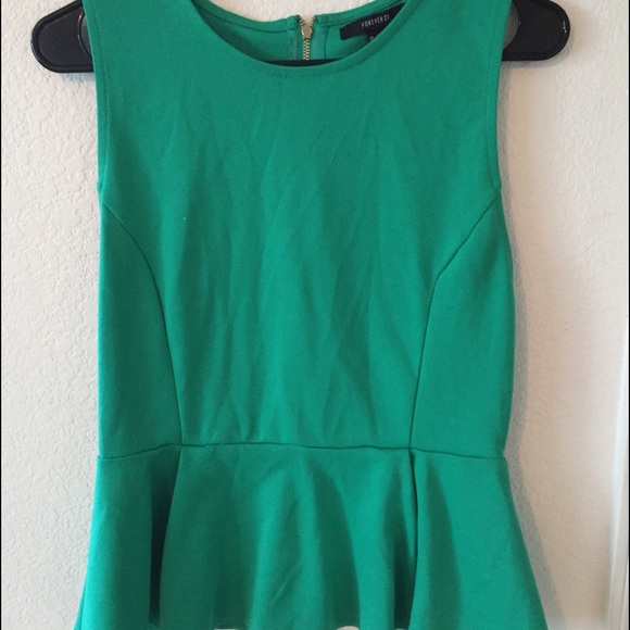 Green peplum top