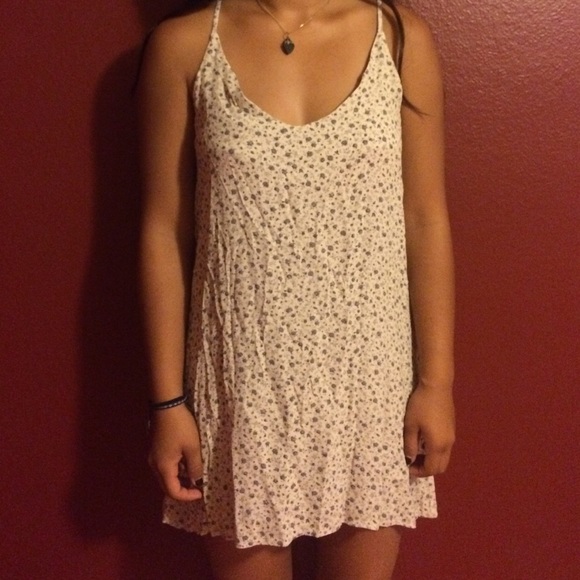 Brandy Melville floral dress