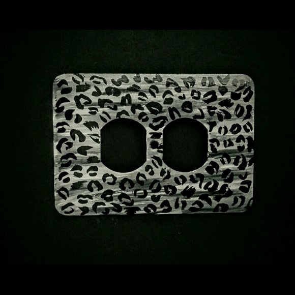 Snow Leopard Switch Plate