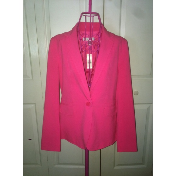 Dark pink blazer