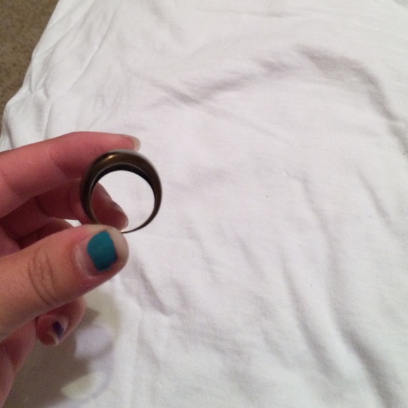Ring - Picture 2 of 2