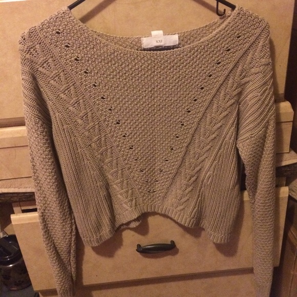 F21 Crop Top Sweater - Picture 1 of 2