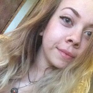 Meet your Posher, Cristina