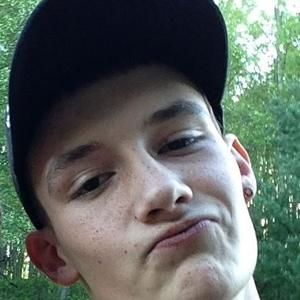 Meet your Posher, Corey