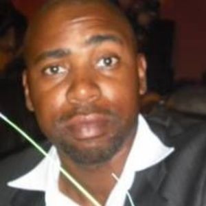 Meet your Posher, Gregory simon