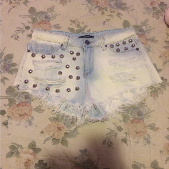 F21 Distressed shorts