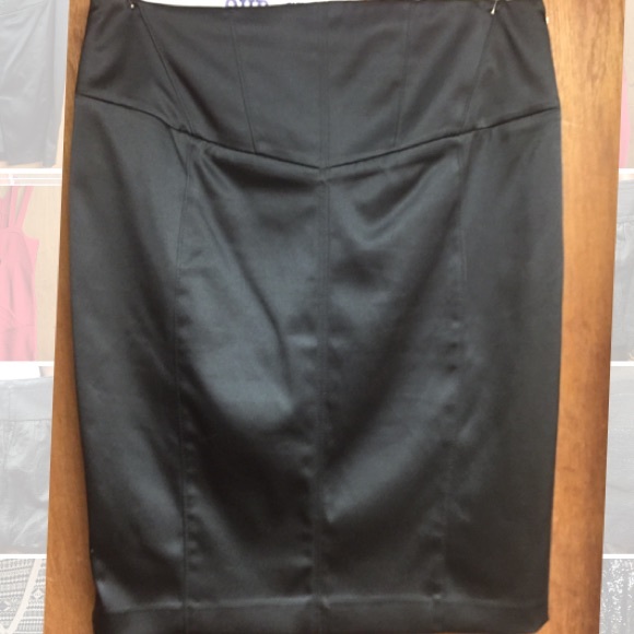 High waist sateen pencil skirt