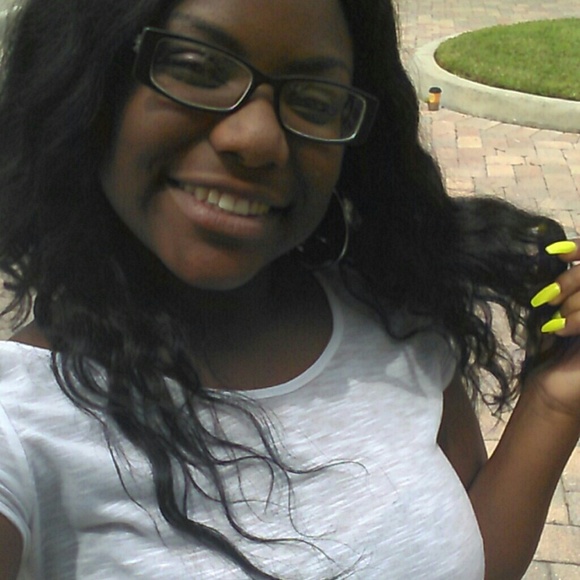 Meet your Posher, Bria - Picture 1 of 1