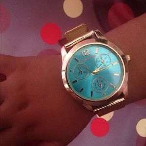 blue face fashion watch