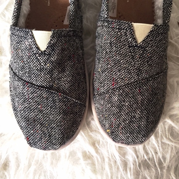 PRICE DROP! Toms Silver Metallic Fur Slip Ons