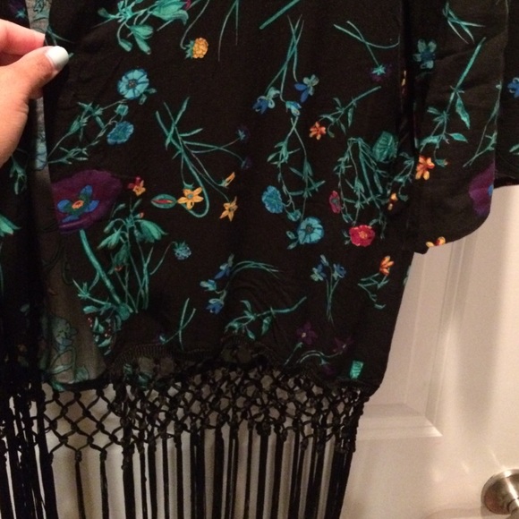 Floral Tunic - Picture 2 of 2