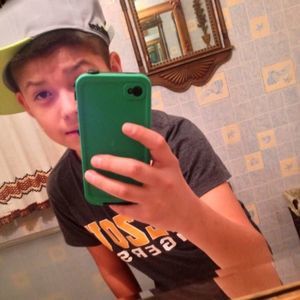 Meet your Posher, Henry