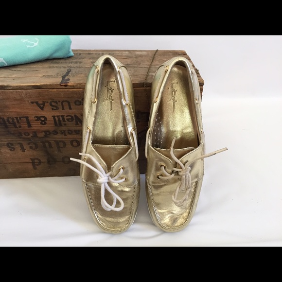 Metallic gold and white boat shoes - Picture 2 of 4