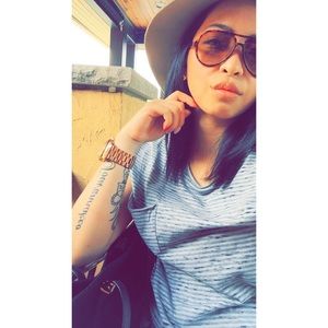 Meet your Posher, Malisa