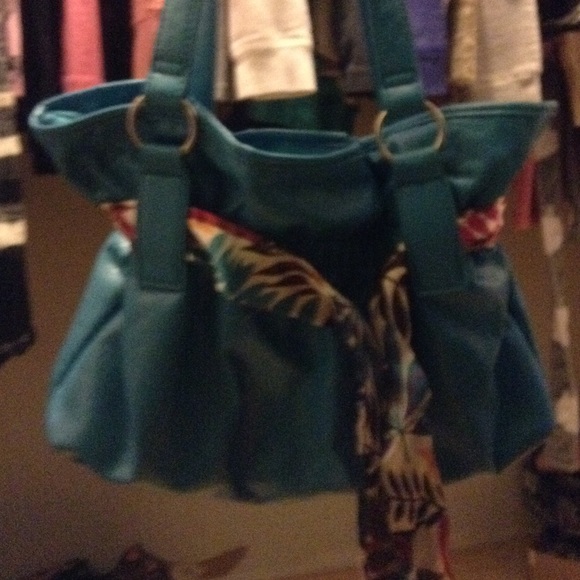 Purse - Picture 2 of 3