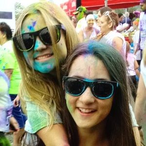 Meet your Posher, Briana