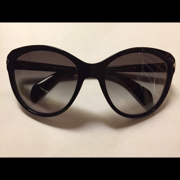 Prada sunglasses- excellent condition