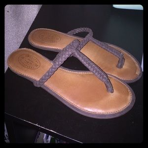 America Eagle leather sandal