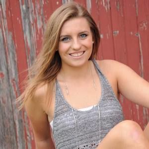 Meet your Posher, Claire