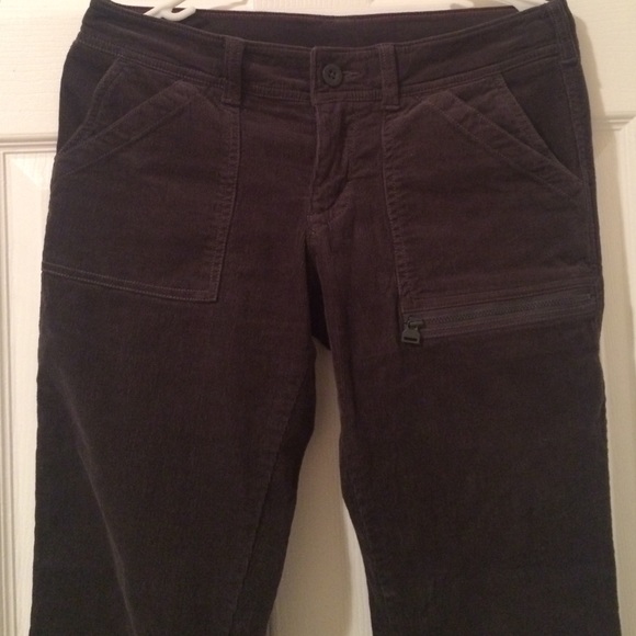 NWOT The North Face corduroys