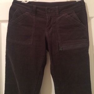 NWOT The North Face corduroys