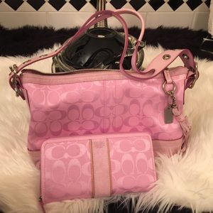 Pink coach purse and wallet set