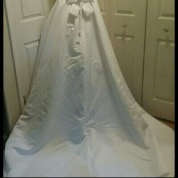 Wedding Gown Brand New no tags - Picture 4 of 4