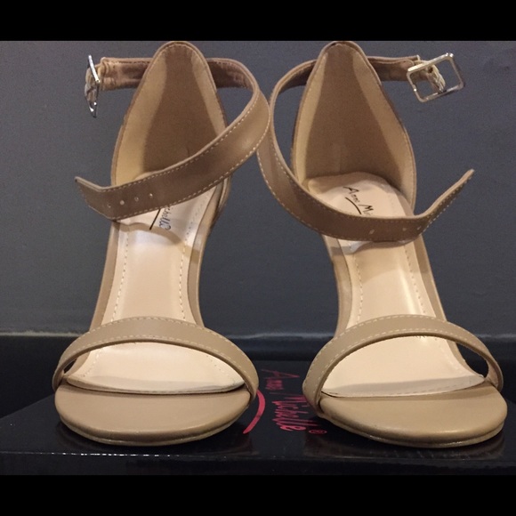 Nude Single Strap Pumps