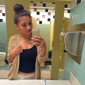 Meet your Posher, Janeth