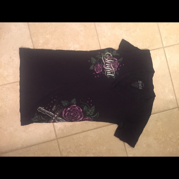 Sinful T-shirt