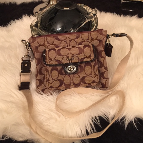 Crossbody coach bag