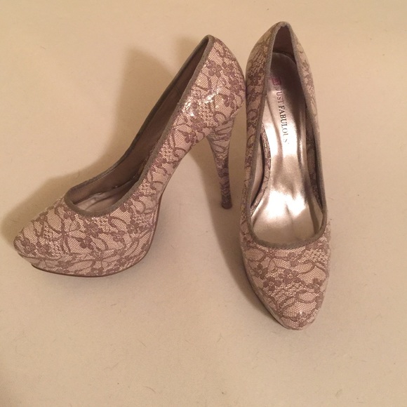Just Fabulous lace patent Pumps