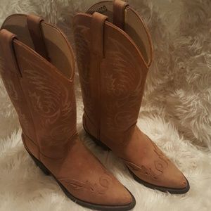 Tan leather Durgano Boots